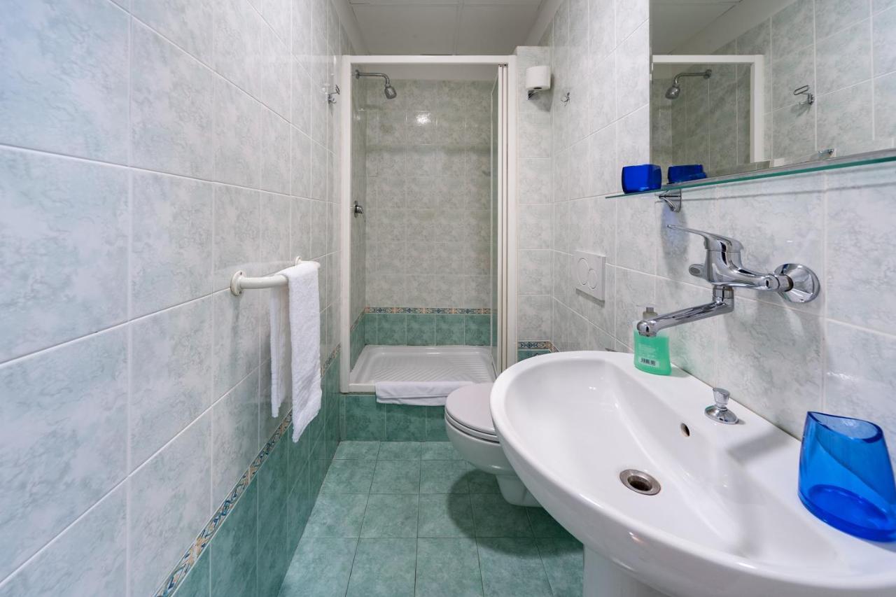 Monticello Apartment Via Cavour Roma Exterior foto